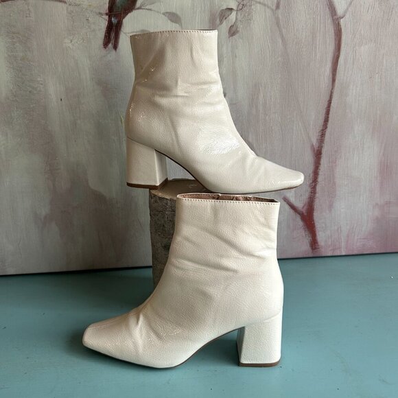 Journee Collection Haylinn Ankle Booties Square Toe Ivory White Vegan Leather - Picture 13 of 13
